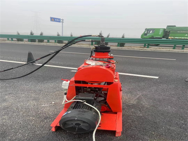 南京高速公路路基下沉加固注浆灌浆